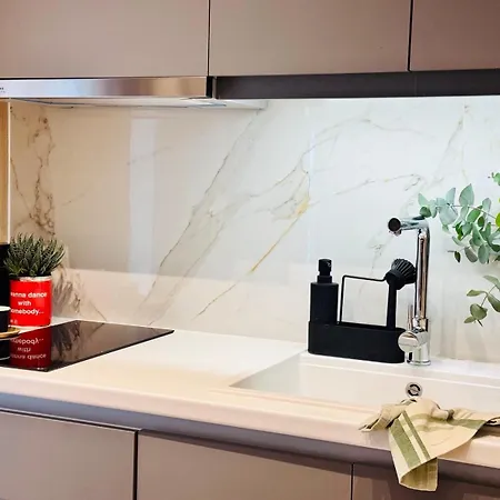 μοντέρνο στούντιο στο κέντρο * 塞萨洛尼基